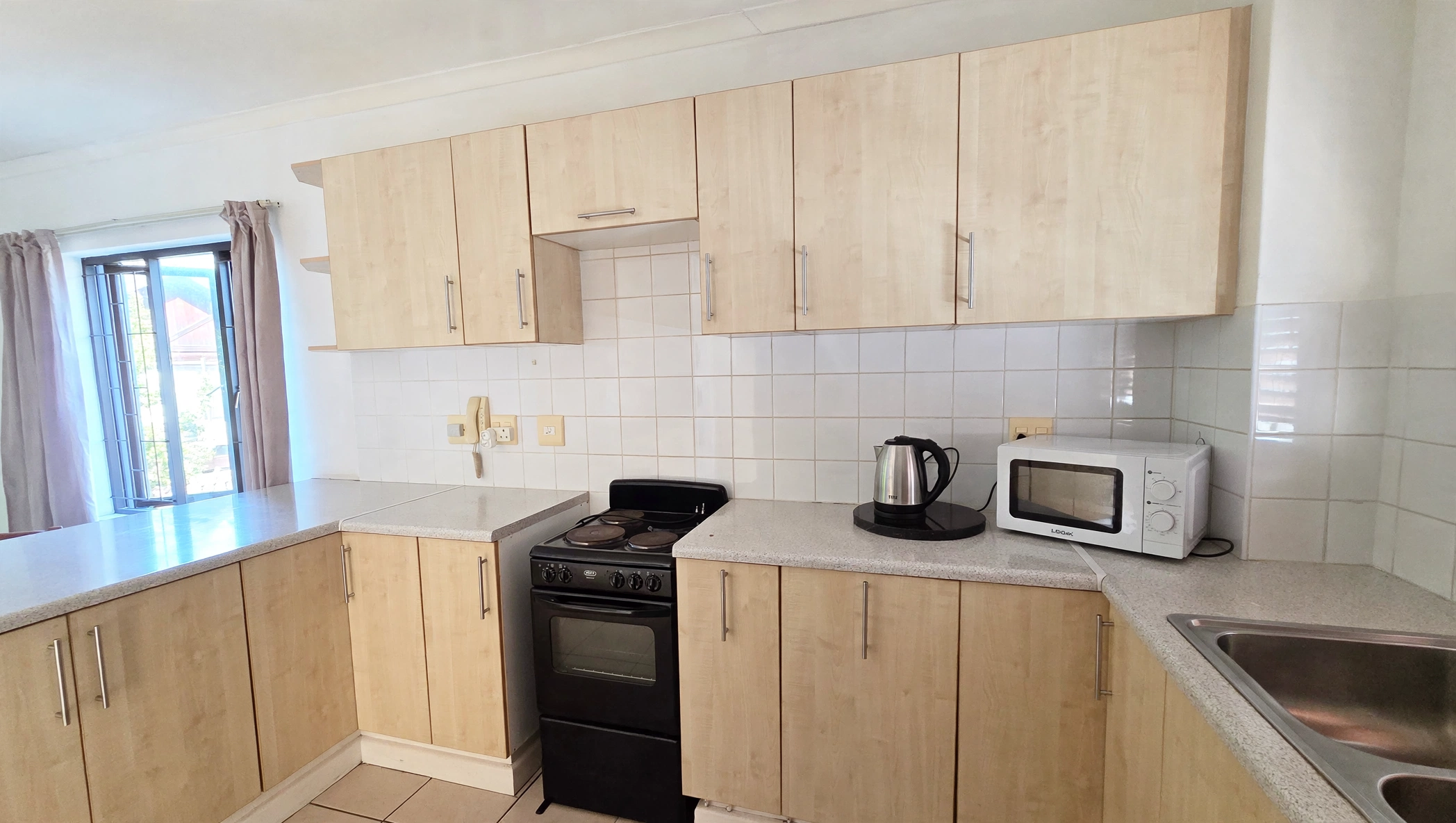 To Let 3 Bedroom Property for Rent in Knysna Central Western Cape